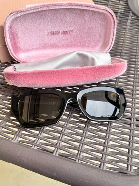 Miu Miu Black Rectangle Sunglasses Gold Logo SMU 09W Chic Luxury